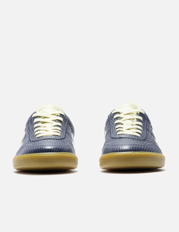 Veja Panenka Dragon Leather