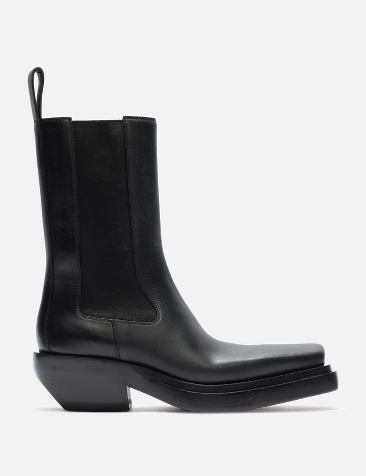 Bottega Veneta Natural Calfskin Boots In Black
