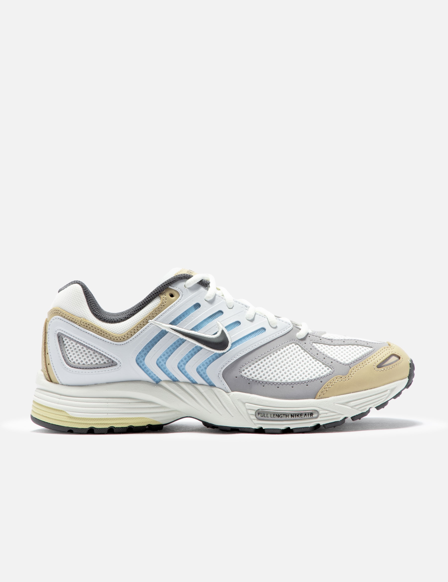 AIR PEGASUS 2005 view 13