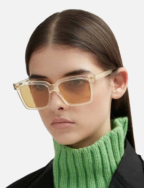 Bottega Veneta
Soft Recycled Acetate Square Sunglasses Soft square sunglasses in black - Bottega Veneta | Mytheresa main image 2