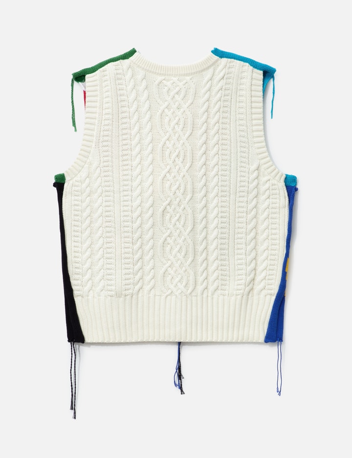 PATCH CABLE KNIT VEST Placeholder Image