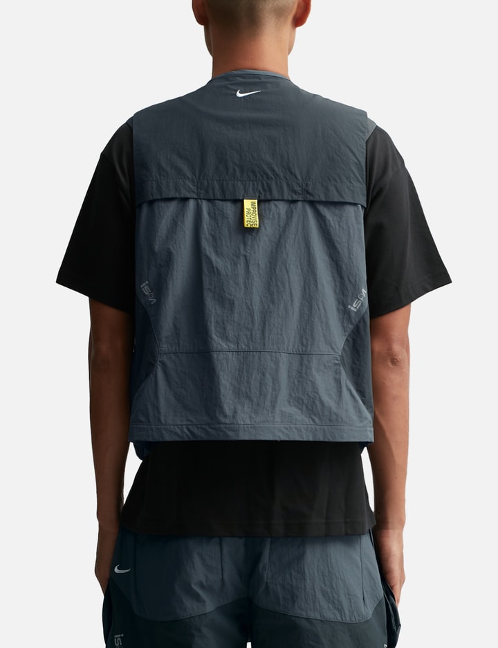 Nike Ispa Vest Placeholder Image