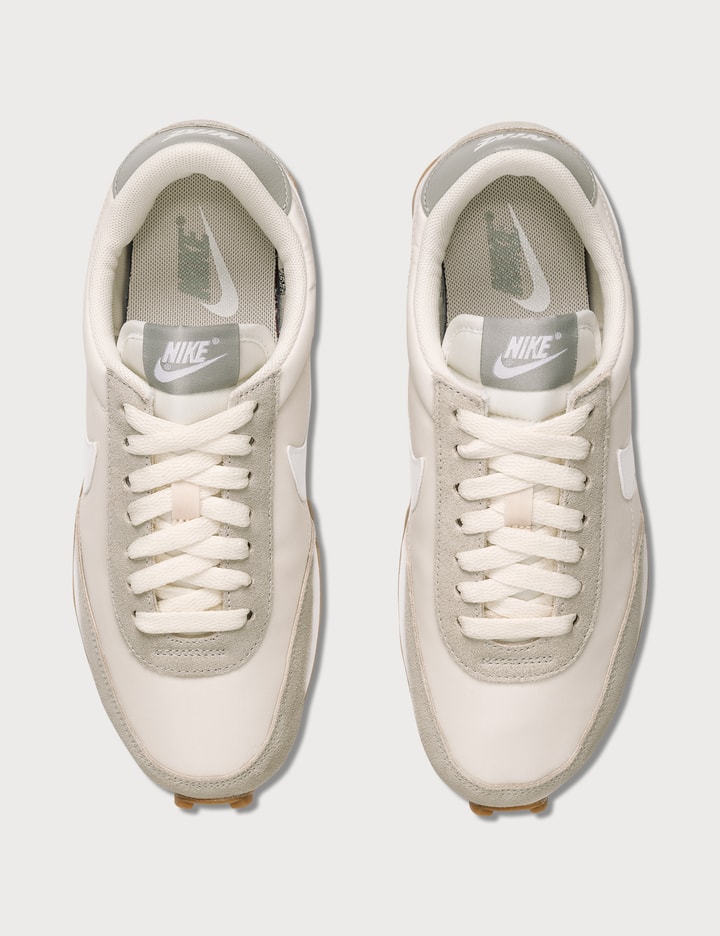 Nike Daybreak Placeholder Image