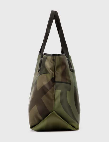 Sacai - KAWS ラージ トートバック | HBX - ハイプビースト(Hypebeast  