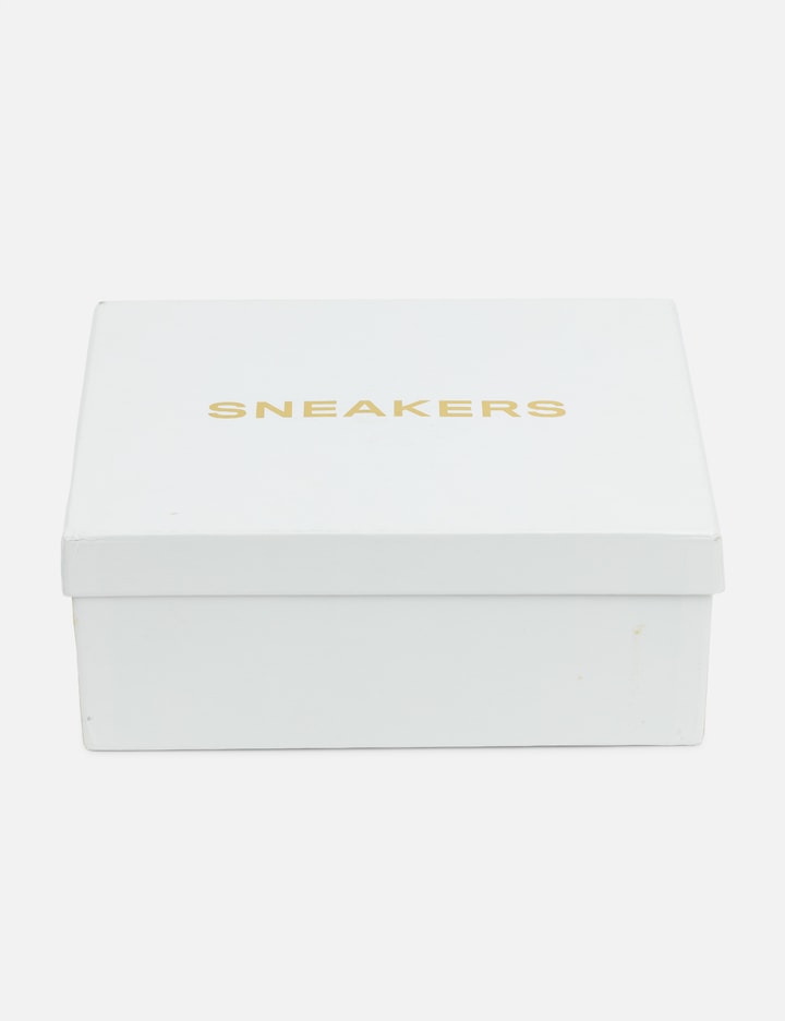 Sneakers Placeholder Image