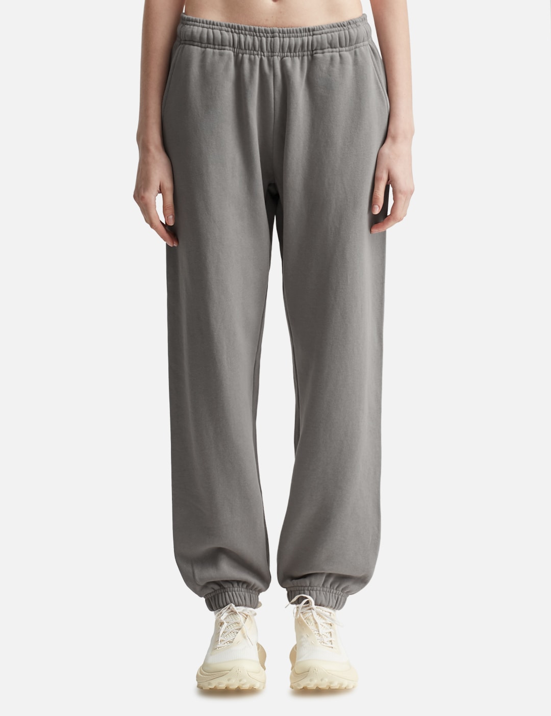 Sweatpants view 13