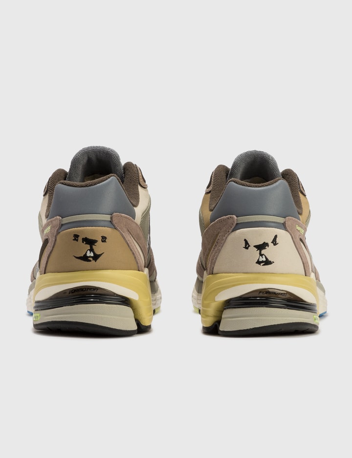 Groundhog Day x Adidas 수퍼노바 쿠션 7 Placeholder Image