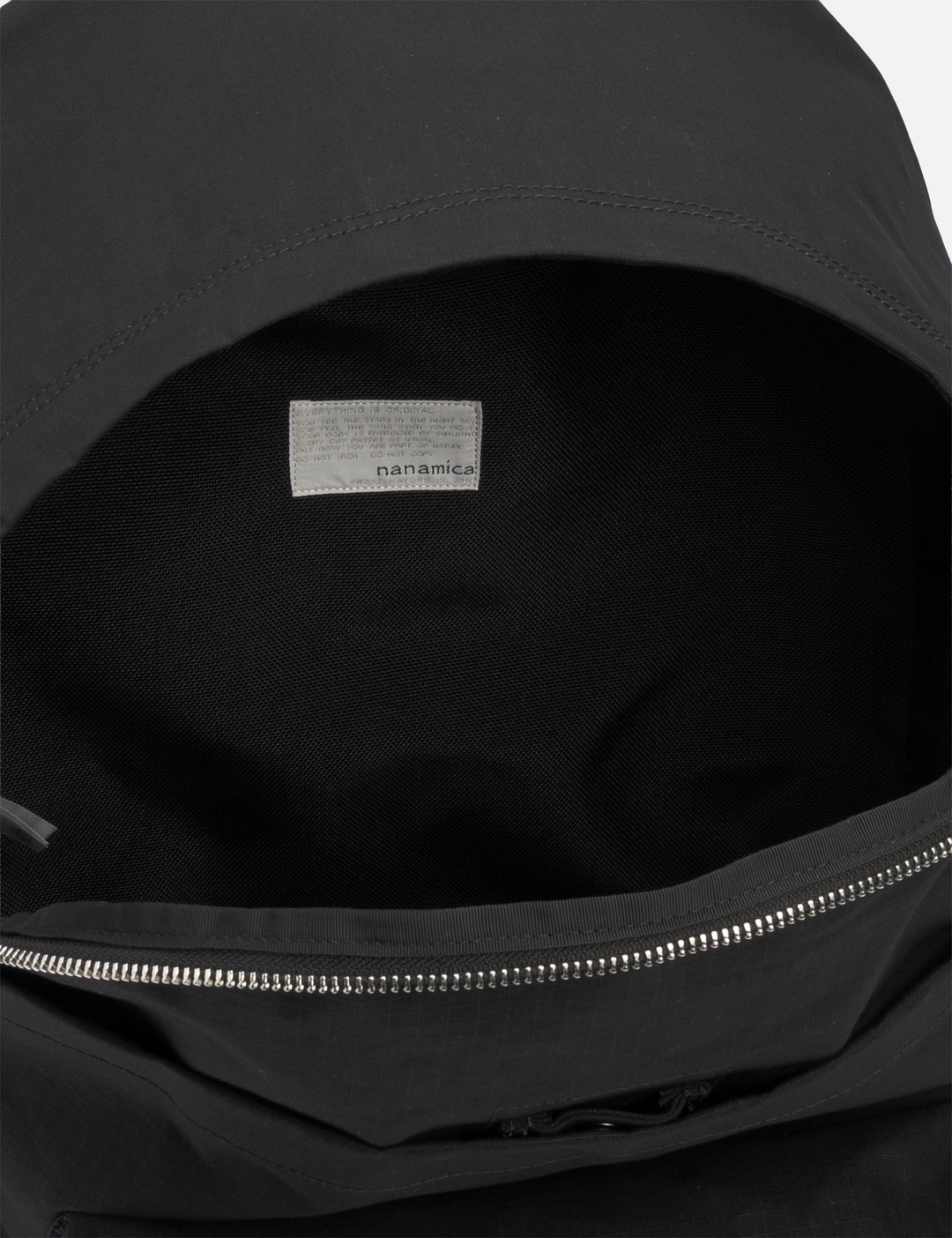 Nanamica Day Pack In Black/黑色/블랙/ブラック