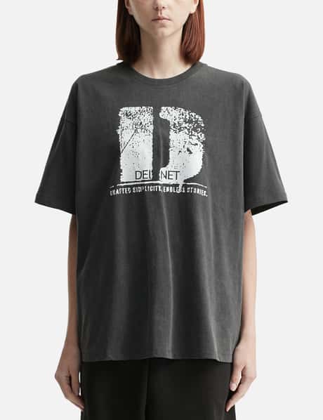 DEINET D Accent Crack Logo T-shirts