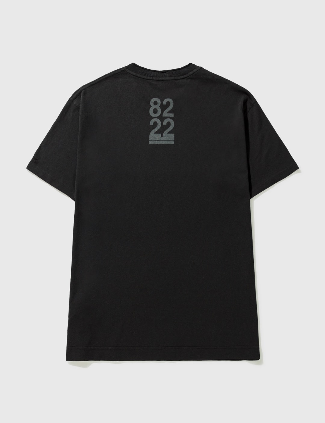 82/22 숏 슬리브 티셔츠 Placeholder Image