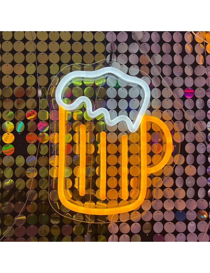 チアーズビール LED ネオンサイン Placeholder Image