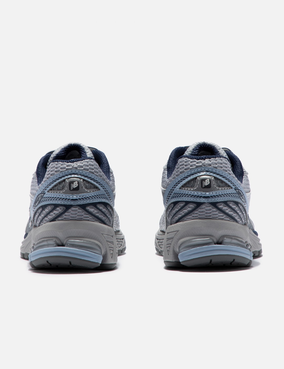 860V2 view 11