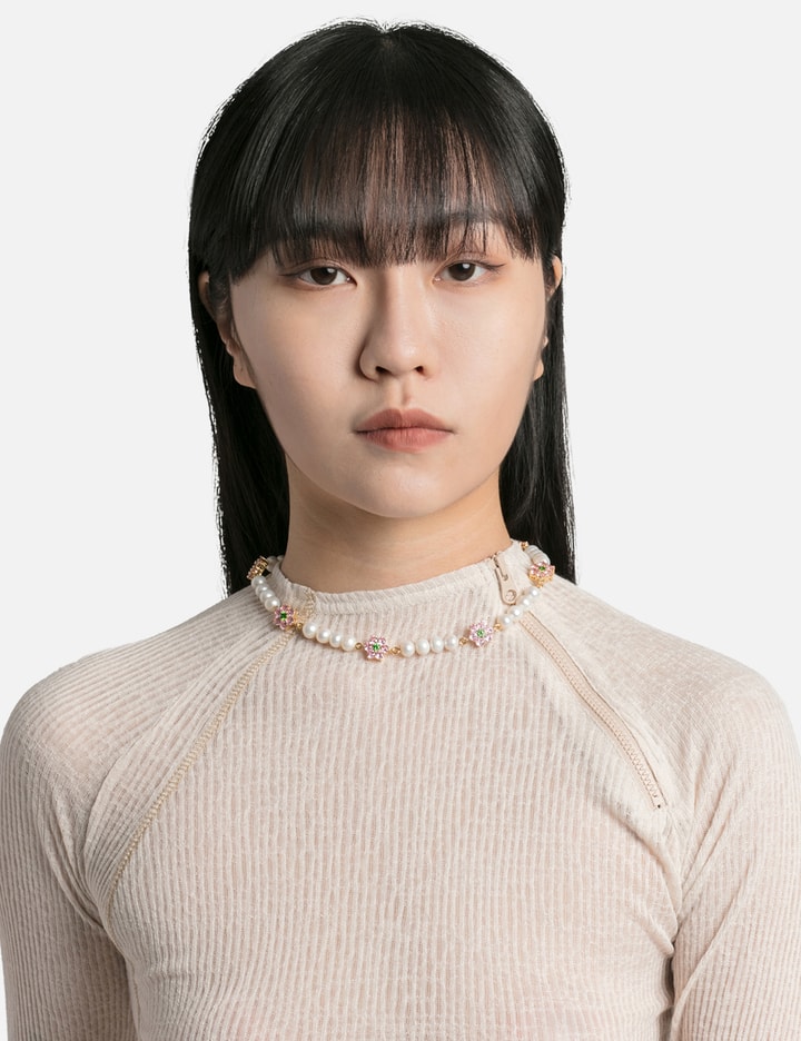 FLOWER STONE PEARL NECKLACE Placeholder Image
