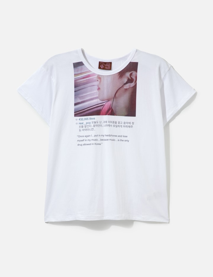 Praying Headphones Mens Tee
