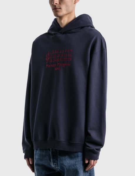 メゾン マルジェラ - Numbers Logo Embroidered Hoodie | HBX