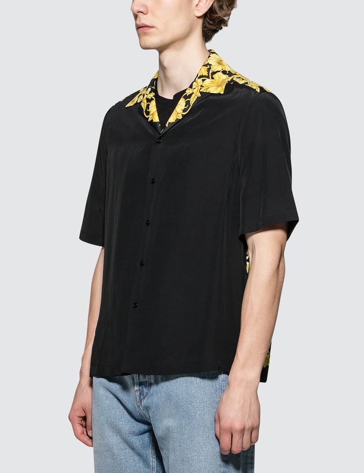 Feather Print S/S Shirt Placeholder Image