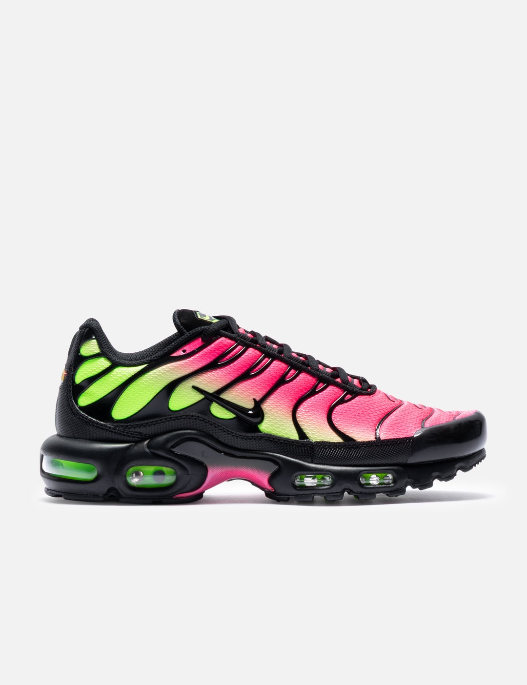 Air Max Plus view 6