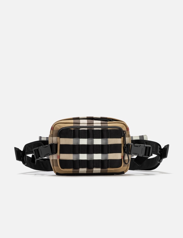 Burberry Exaggerated Check Paddy Belt Bag In Blue
