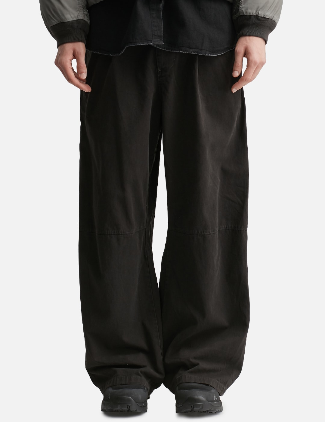 1011 Gosima Pants Rivet Flowers view 18