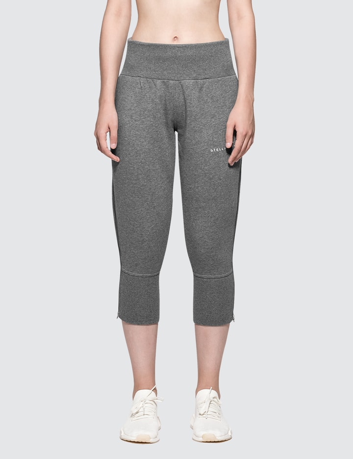 Ess 3/4 Sweat Pants Placeholder Image