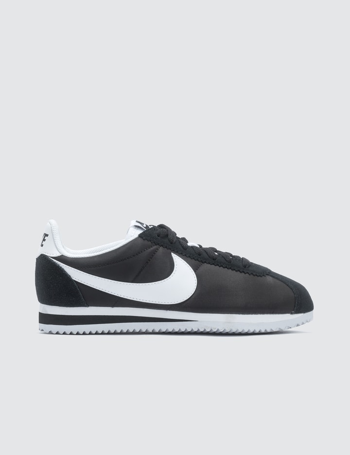 Wmns Classic Cortez Nylon Placeholder Image