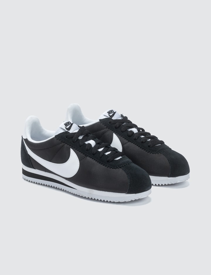 Wmns Classic Cortez Nylon Placeholder Image