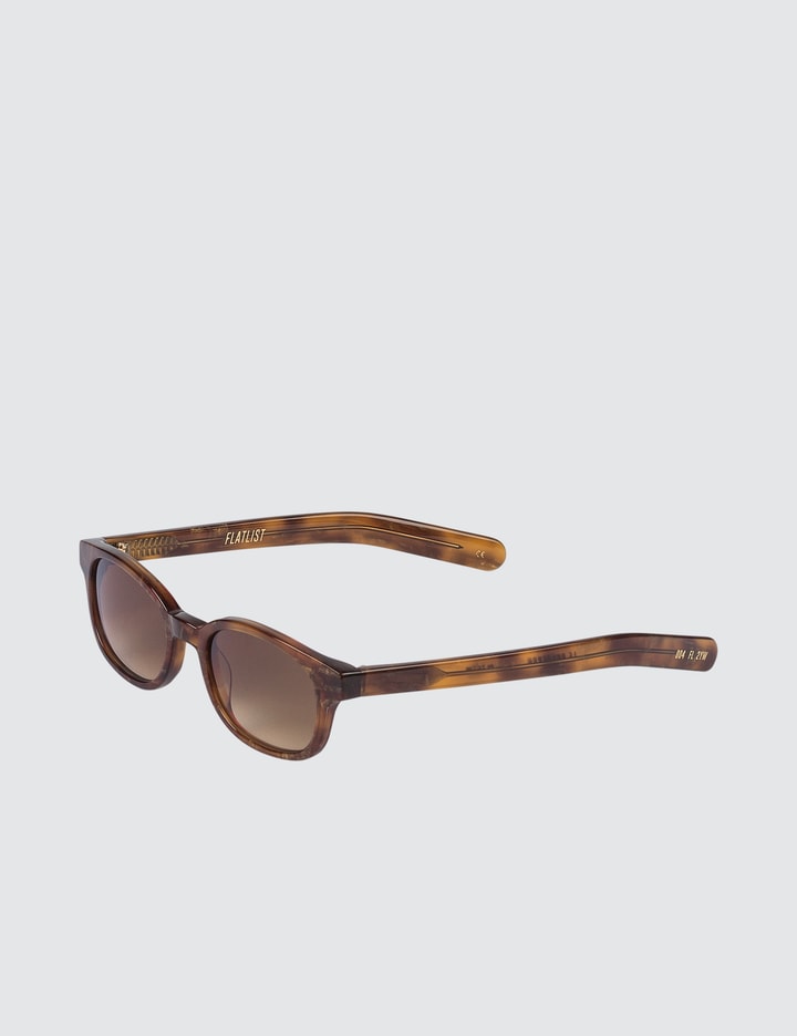 Le Bucheron with Brown Gradient Lens Placeholder Image