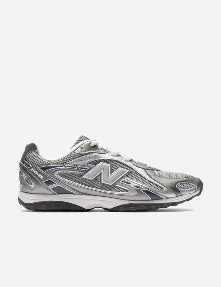 New Balance 204L