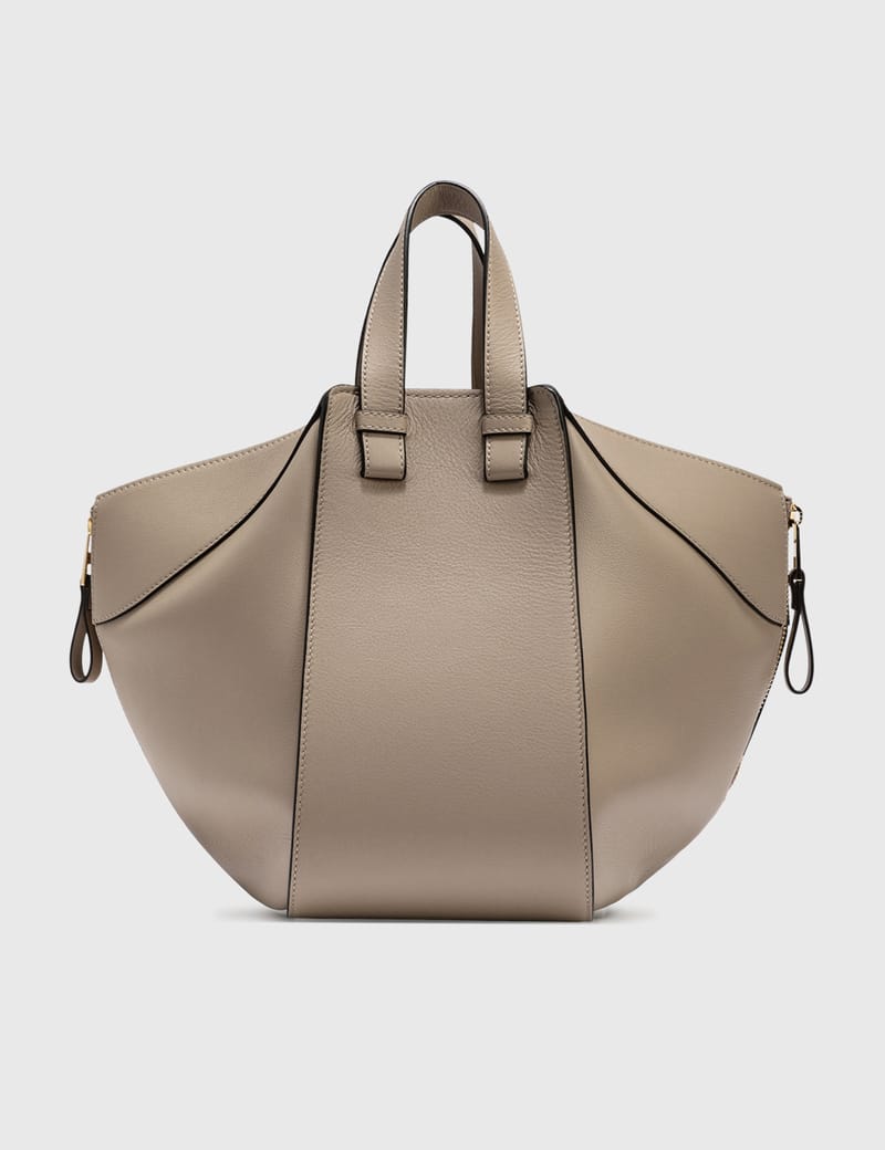 LOEWE ロエベ バッグ ハンモック スモール サンドミンク 【公式通販】