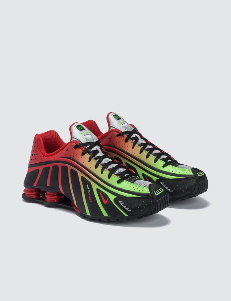 neymar jr nike shox r4