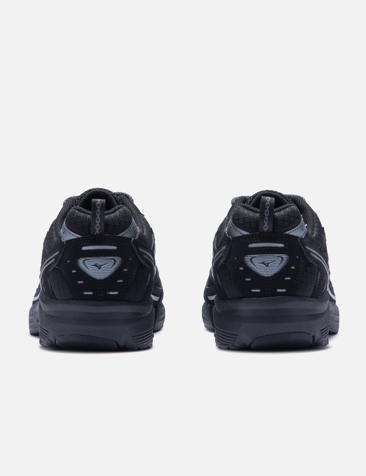 Mizuno Sportstyle Mxr In Black