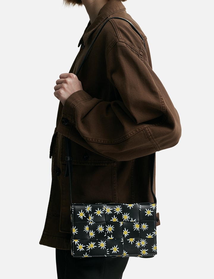 Bottega Veneta Daisy Print Cassette In Black