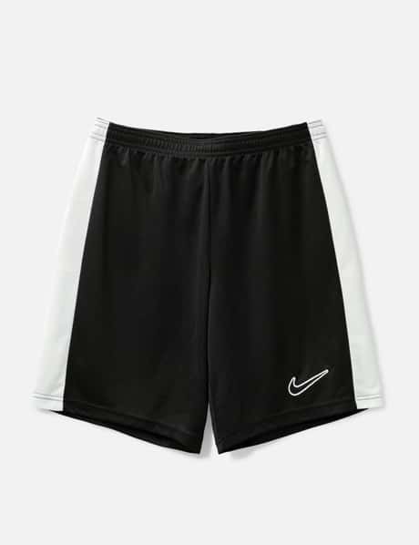 Nikelab Shorts view 17