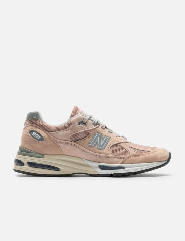 New Balance Made In UK 991v2