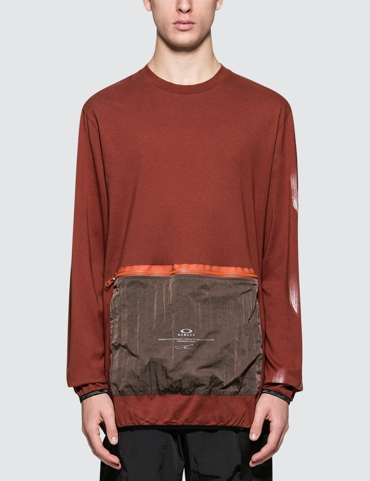 L/S T-Shirt with Front Zip Pouch Placeholder Image