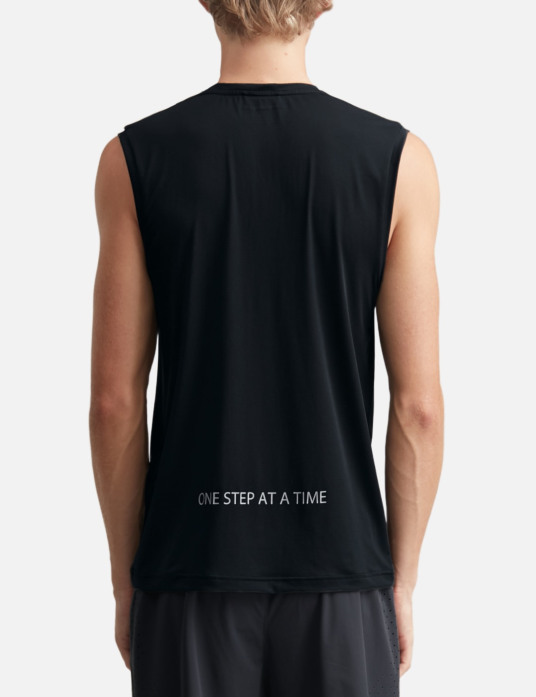 Altra X And Wander Tank Top view 13