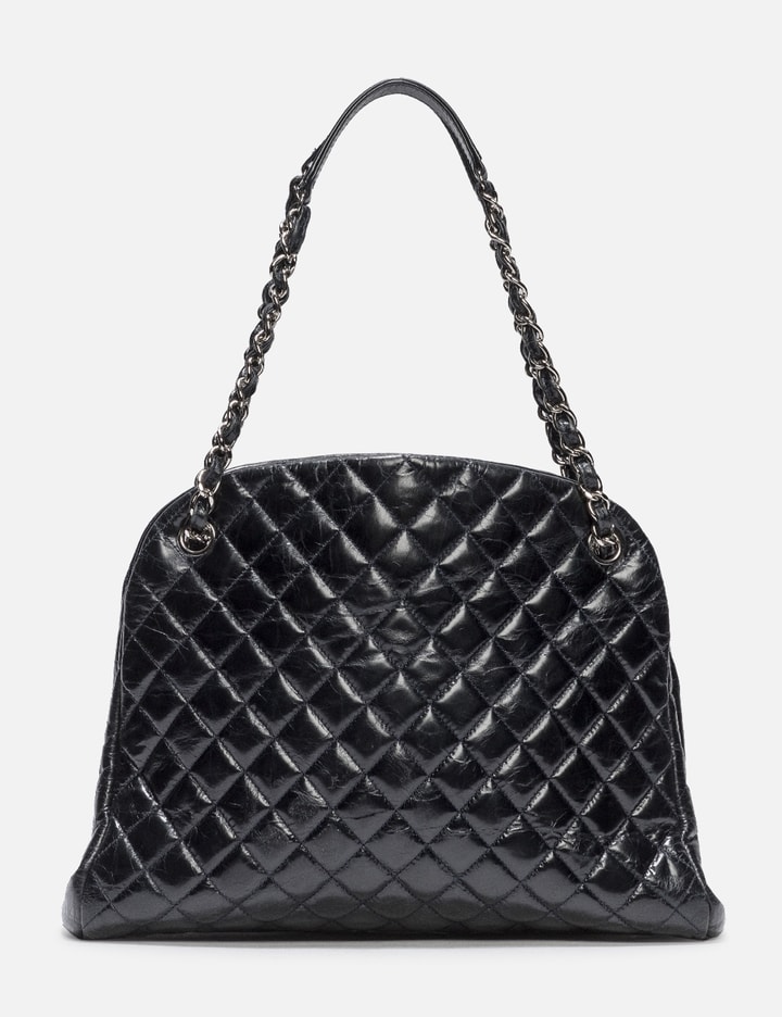 CHANEL QUILTED LEATHER BAG Placeholder Image
