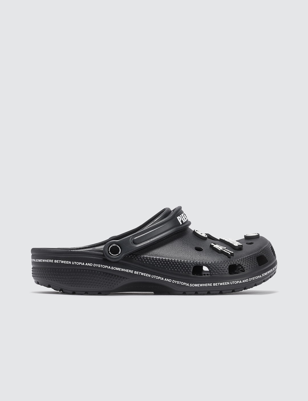 pleasures utopia crocs