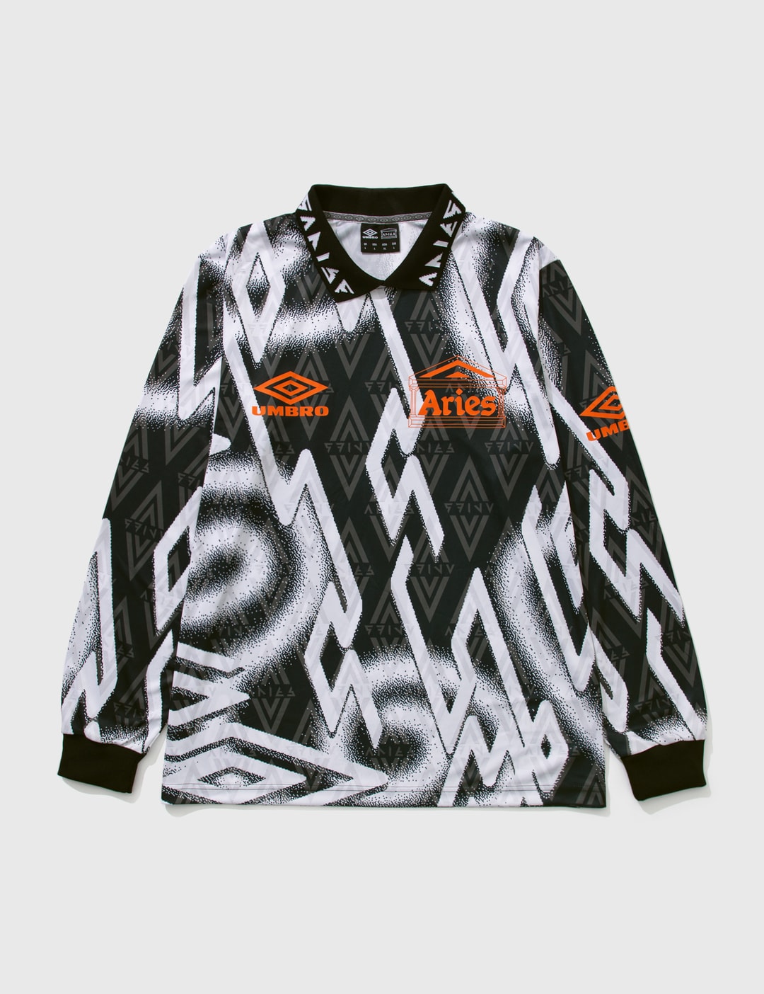 Aries - Aries X Umbro Long Sleeve Football Jersey | HBX