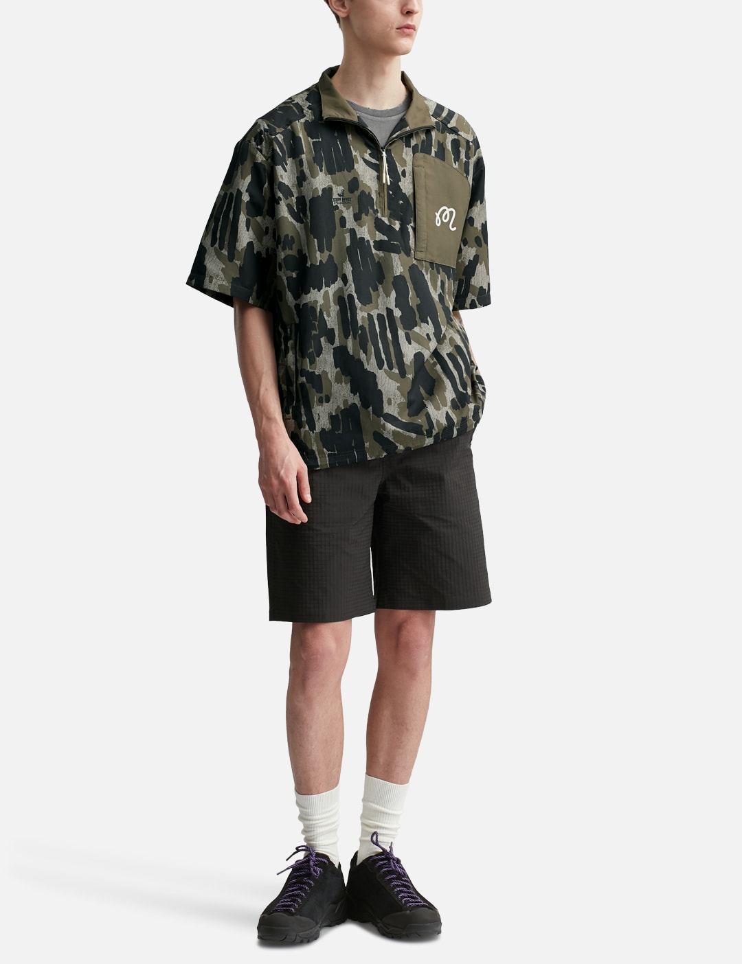 Tour Divot Camo Windshirt view 15