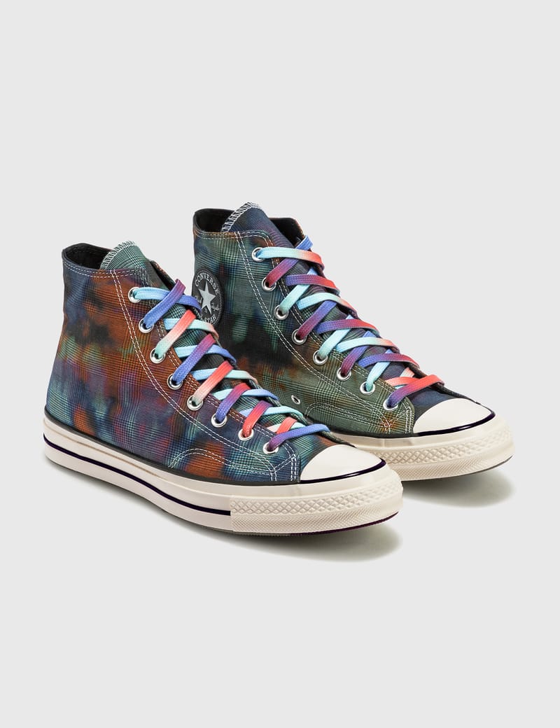 converse tie dye plaid