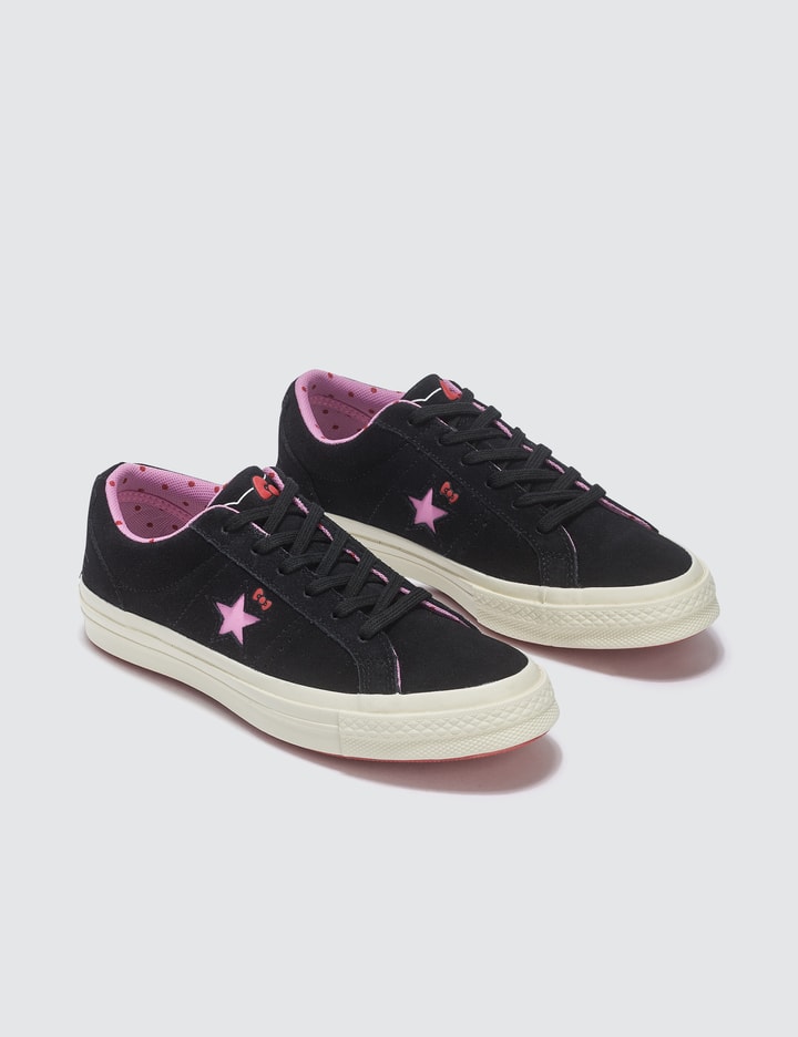 Hello Kitty x Converse One Star Placeholder Image