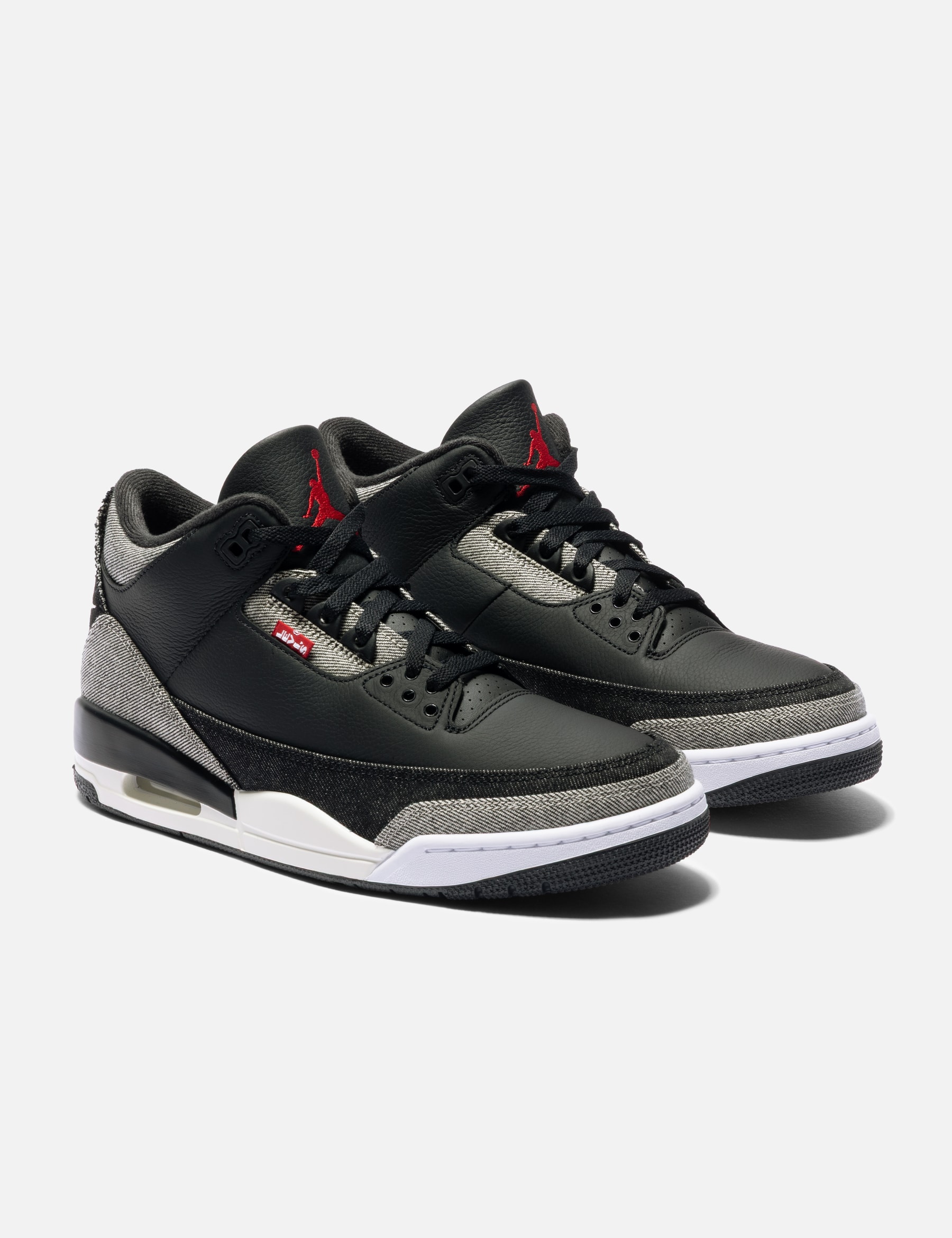 Levi’s X Air Jordan 3 view 16