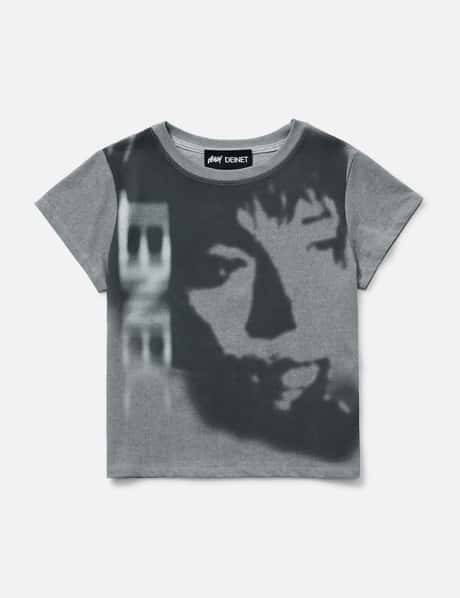 DEINET YEONJUN GGUM X DEINET Cropped Fit Short Sleeve T-shirt