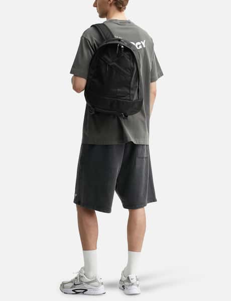 Staple Travel Daypack view 17