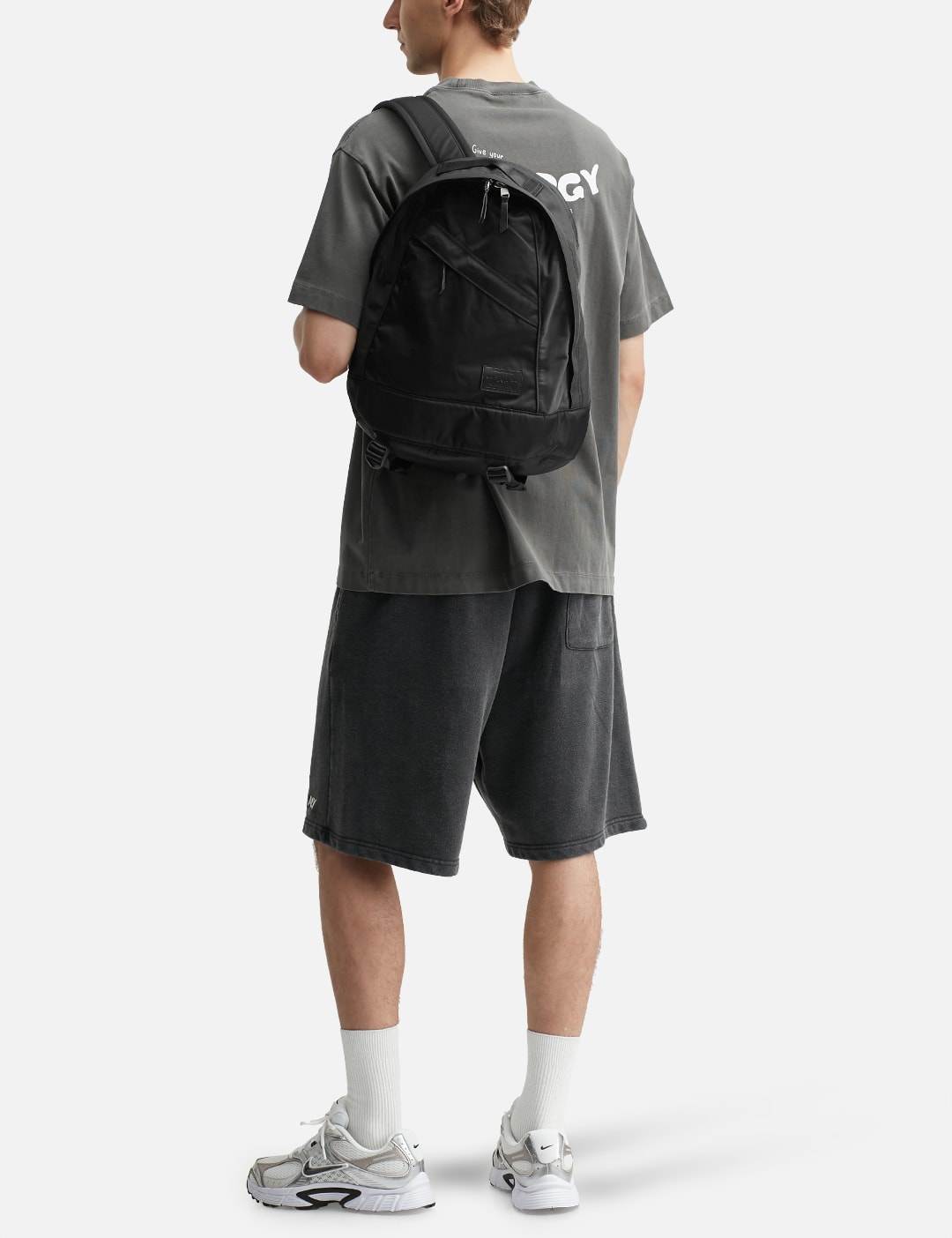 Staple Travel Daypack view 18