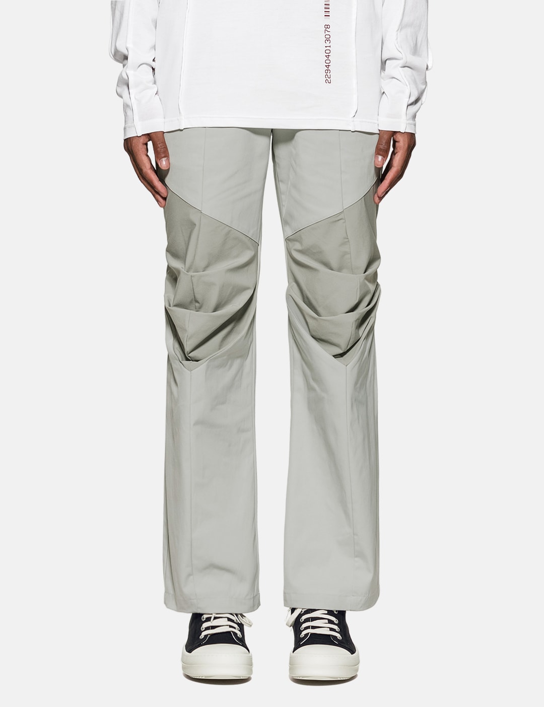 3.1 TECHNICAL PANTS CENTER (GREY)｜その他