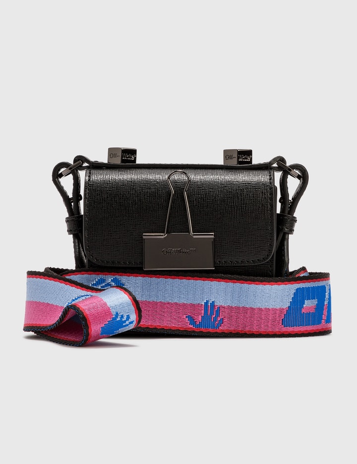 Binder Crossbody Placeholder Image