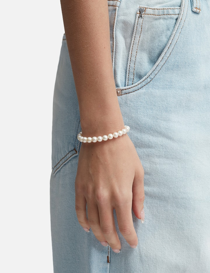 Classic White Freshwater Pearl Bracelet Placeholder Image