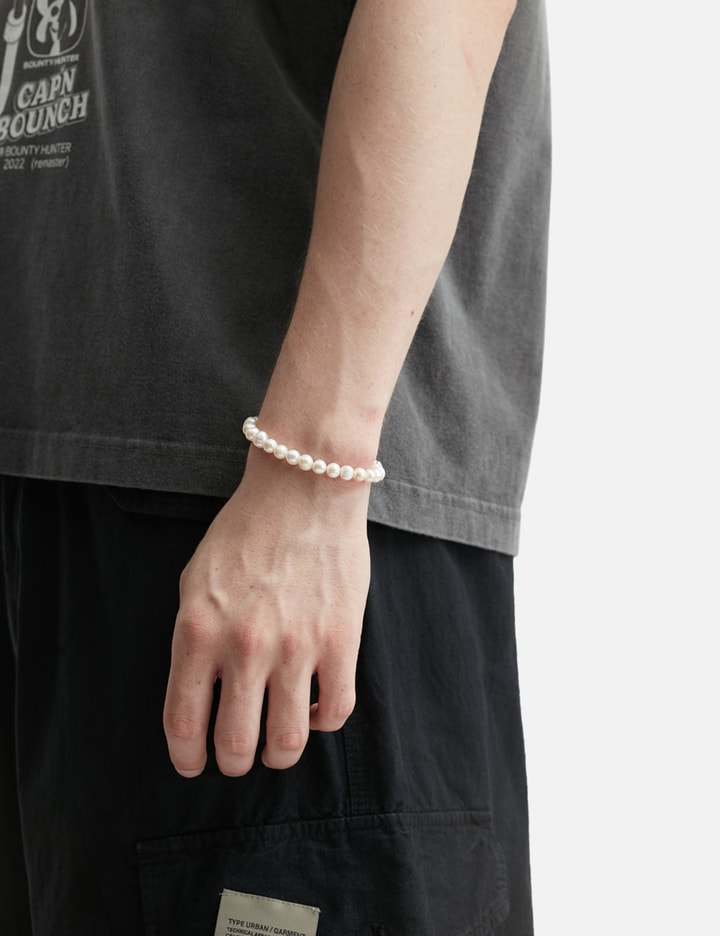 Chuck Nut With Freshwater Pearls Bracelet Placeholder Image